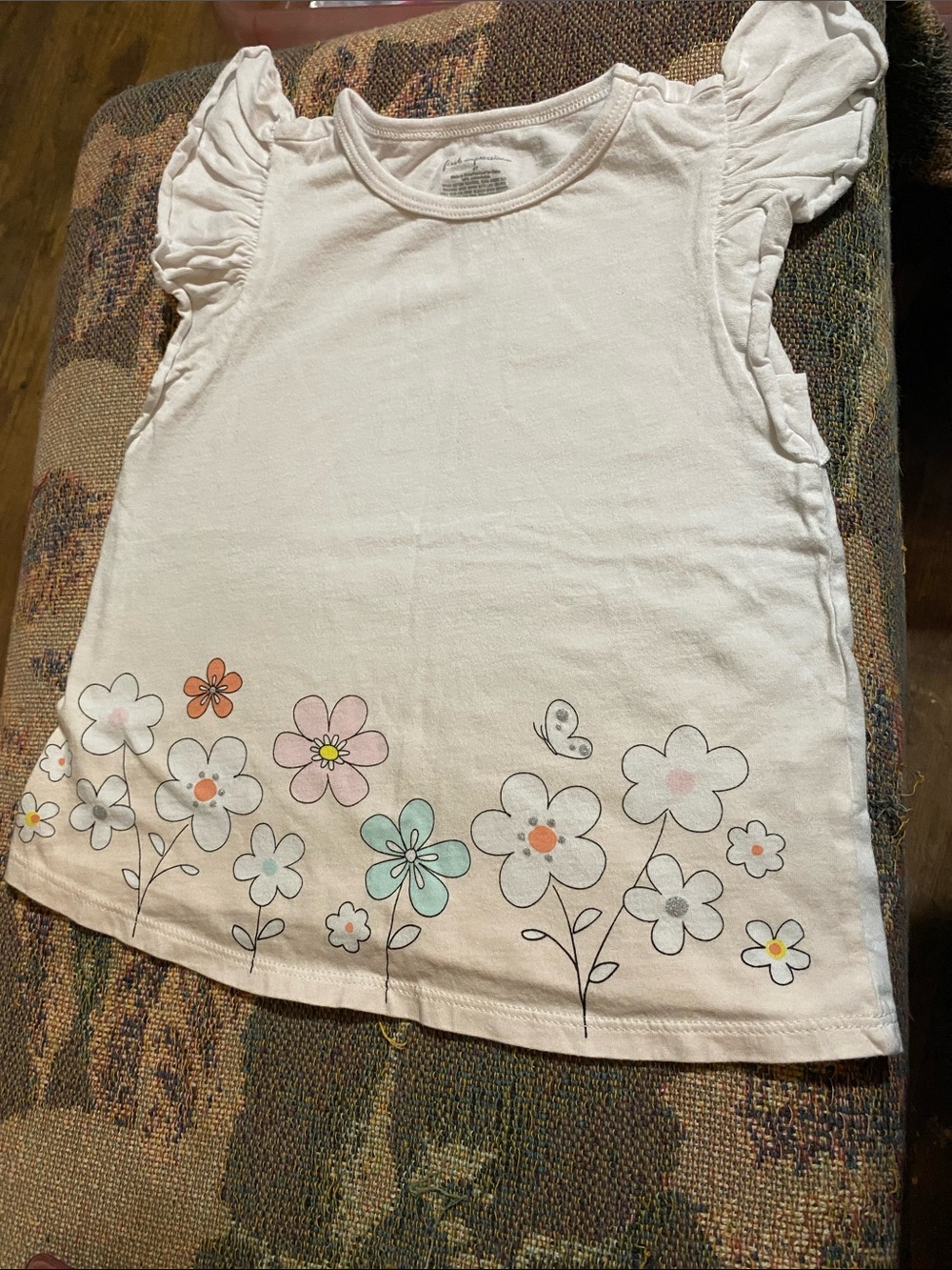 First impression white dress with daisies